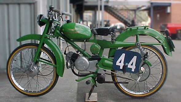 Guzzi-cardelino 65.CC-verde.jpg