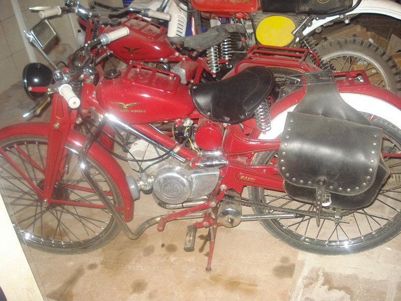 Guzzi 65 Italiana mia.JPG