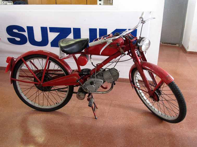 Moto Guzzi 65 cc.jpg
