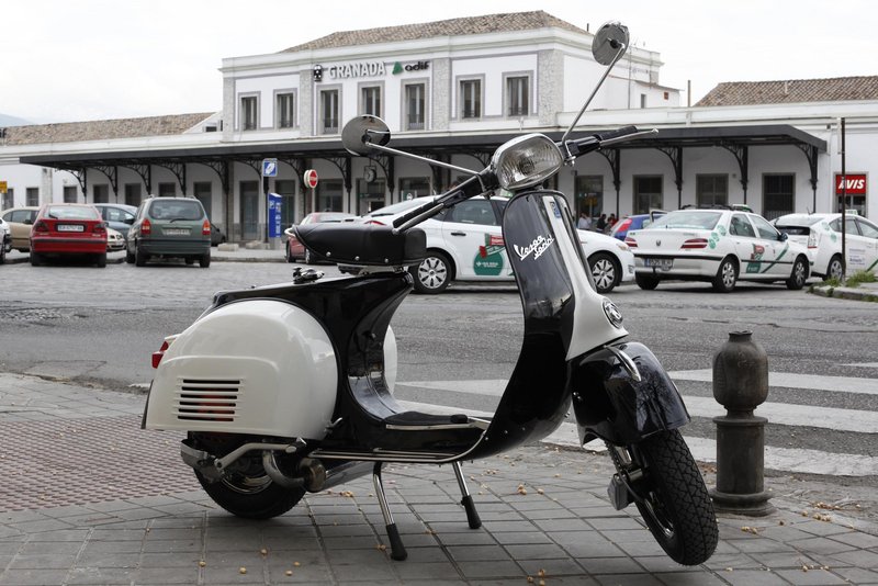 VESPA_SPRINT_40.jpg