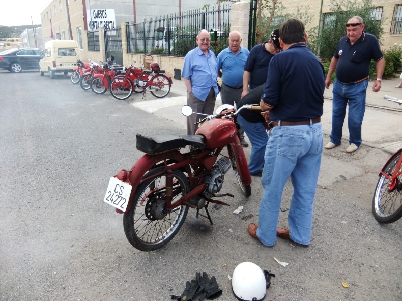 GUZZI_2013-09-14-011.jpg