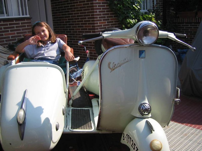 VESPA 125.jpg